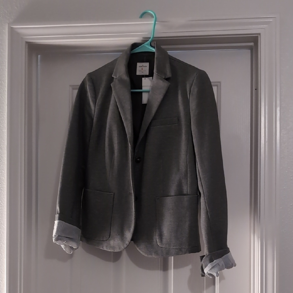 Elegant Gray Blazer for Men